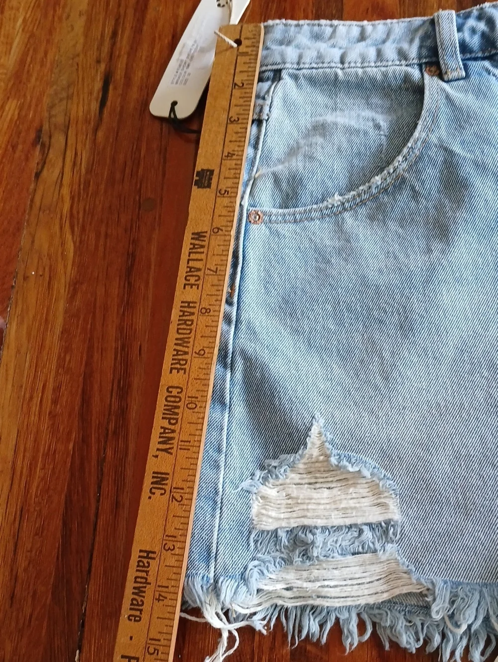 Rollas Mirage High Rise Relaxed Denim Shorts - 32